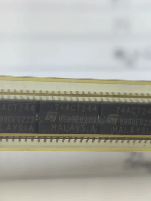 74ACT244M SOP20 IC Chip New in Stock Electronic Components