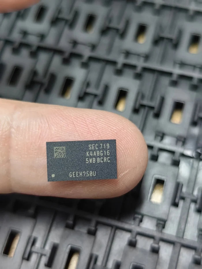 K4A8G165WB BCRC FBGA96 DDR3 SDRAM Memory IC Chip New in Stock Electronic Components
